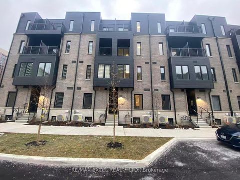 Photo 5 at 61 - 10 CALAMINT Lane, L'Amoreaux, Toronto