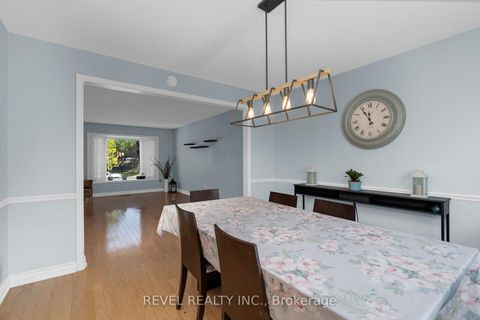 Photo 4 at 70 Lillian Crescent, Sunnidale, Barrie