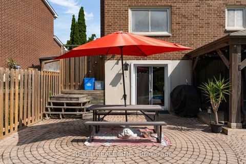 Photo 26 at 70 Lillian Crescent, Sunnidale, Barrie