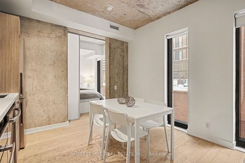 Photo 8 at 301 - 11 Charlotte Street, Waterfront Communities C1, Toronto