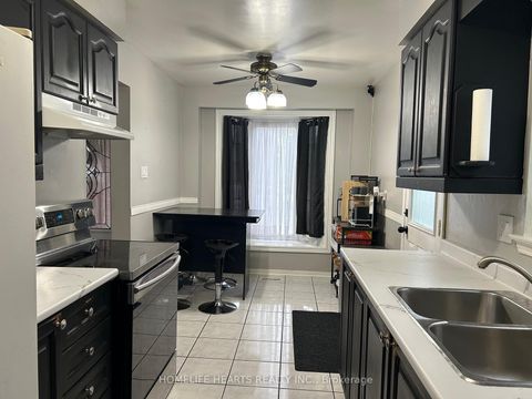 Photo 6 at 242 Braymore Boulevard, Rouge E11, Toronto