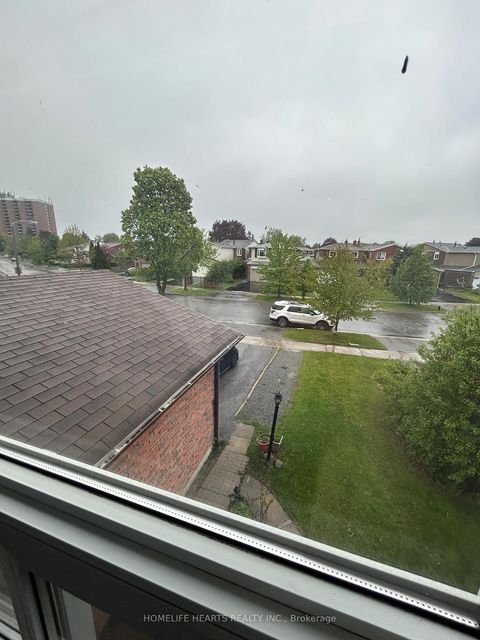 Photo 24 at 242 Braymore Boulevard, Rouge E11, Toronto