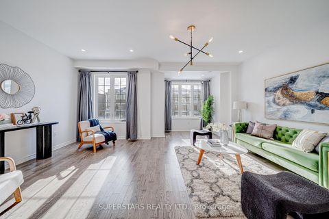 Photo 3 at 88 William F Bell Parkway, Rural Richmond Hill, Richmond Hill