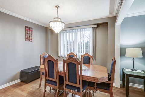 Photo 8 at 9 Timothy Lane S, Holly, Barrie