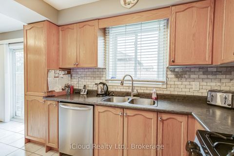 Photo 17 at 9 Timothy Lane S, Holly, Barrie