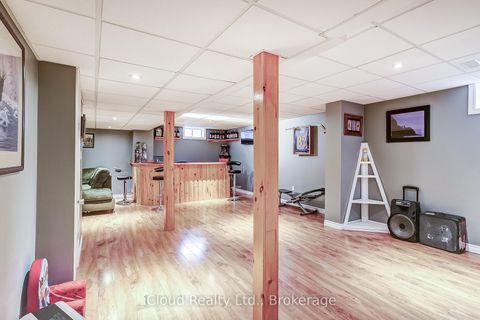 Photo 40 at 9 Timothy Lane S, Holly, Barrie