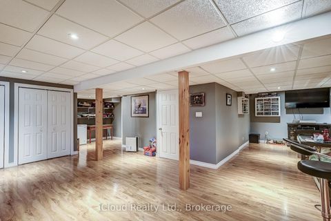 Photo 42 at 9 Timothy Lane S, Holly, Barrie