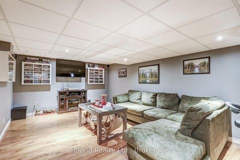 Photo 43 at 9 Timothy Lane S, Holly, Barrie