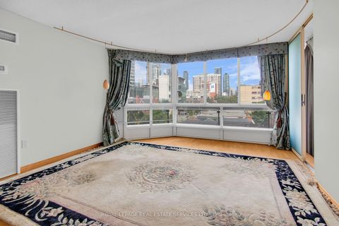 Photo 12 at 609 - 130 Carlton Street, South St. James Town, Toronto