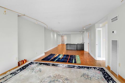 Photo 14 at 609 - 130 Carlton Street, South St. James Town, Toronto