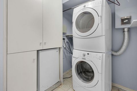 Photo 37 at 609 - 130 Carlton Street, South St. James Town, Toronto