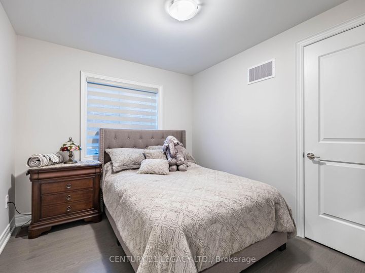 Photo 8 at 21 Goodview Drive, Wellington North, Brampton