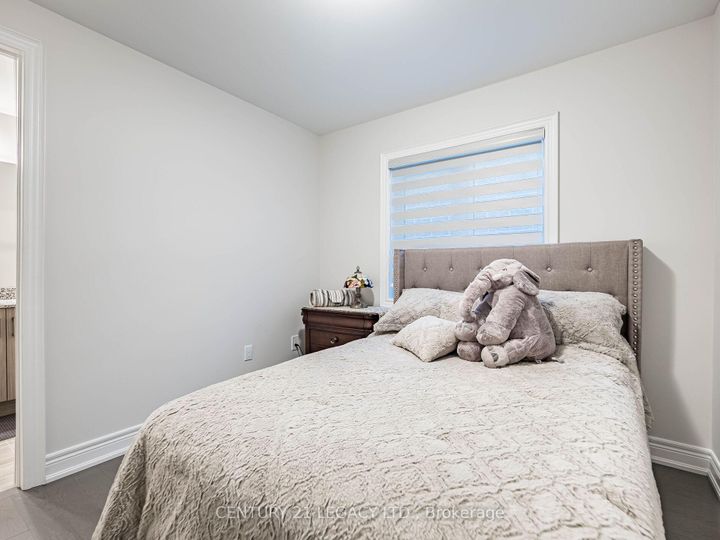 Photo 9 at 21 Goodview Drive, Wellington North, Brampton