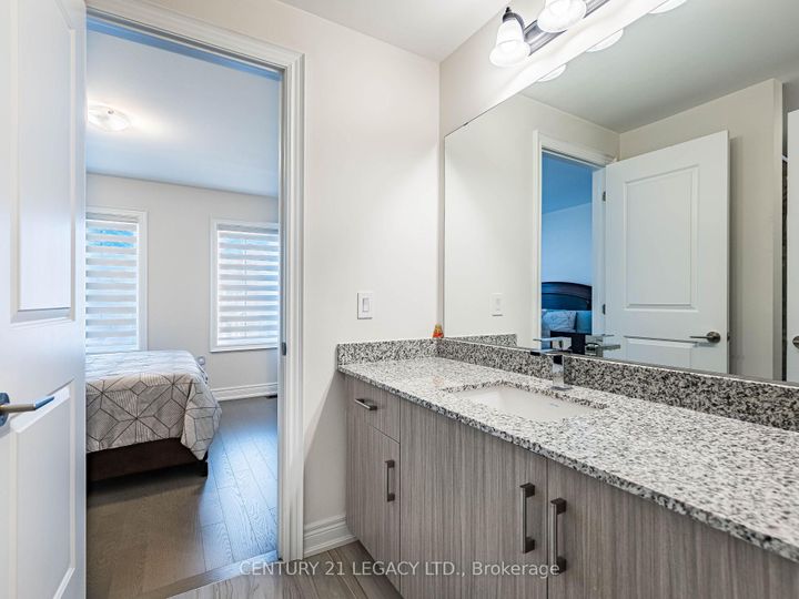 Photo 12 at 21 Goodview Drive, Wellington North, Brampton