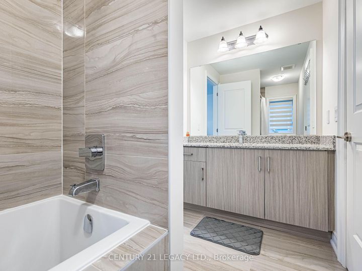 Photo 13 at 21 Goodview Drive, Wellington North, Brampton