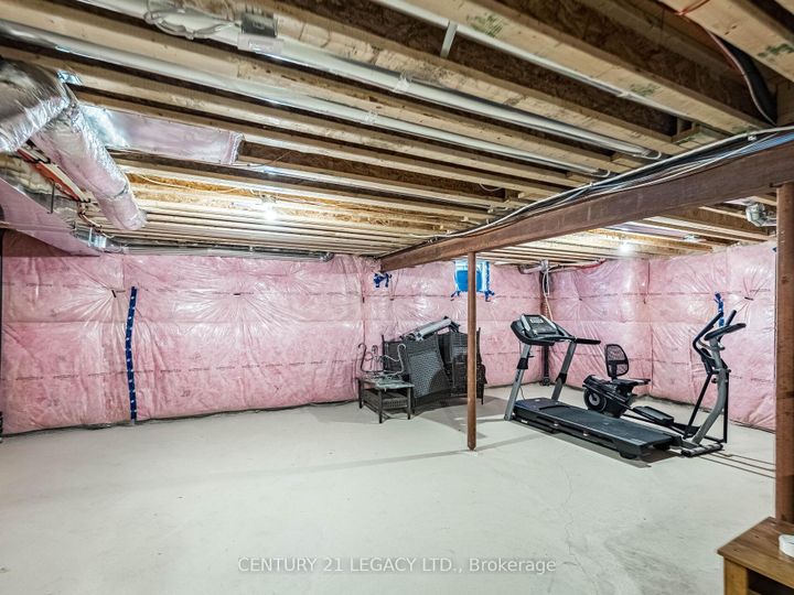 Photo 15 at 21 Goodview Drive, Wellington North, Brampton