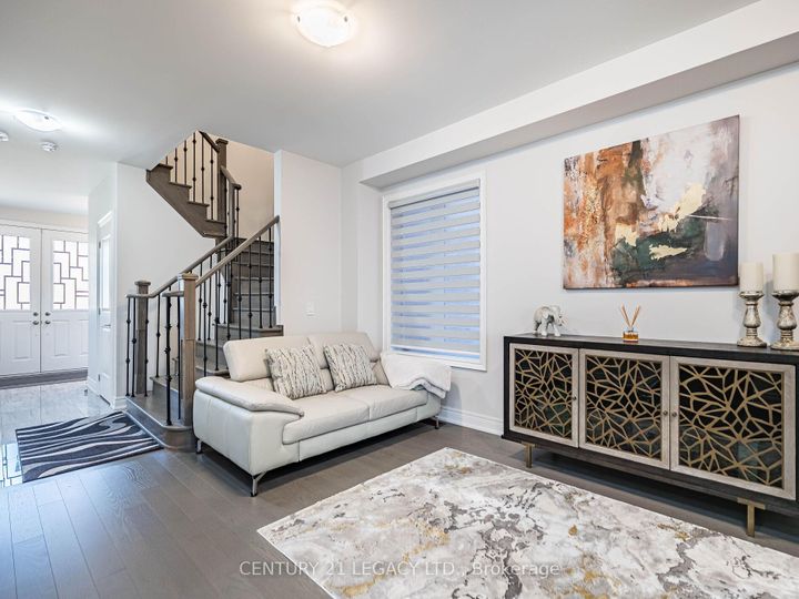 Photo 24 at 21 Goodview Drive, Wellington North, Brampton