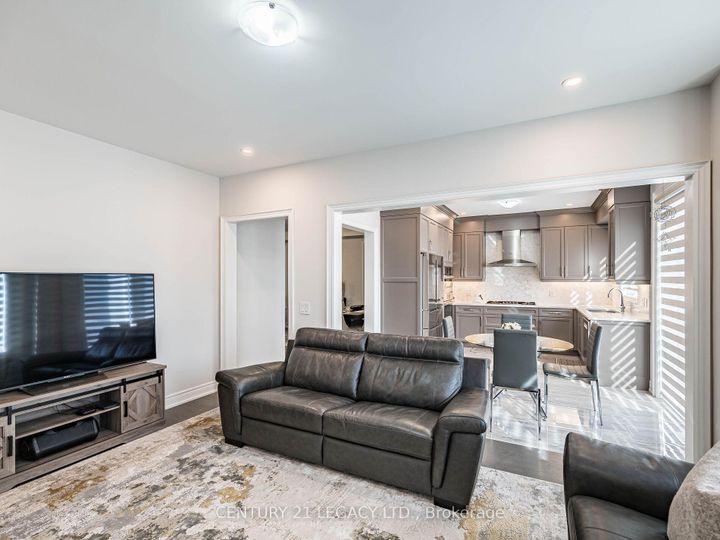 Photo 28 at 21 Goodview Drive, Wellington North, Brampton