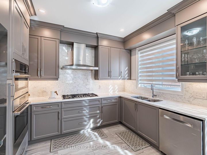 Photo 31 at 21 Goodview Drive, Wellington North, Brampton