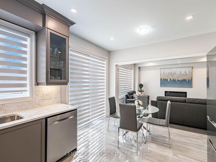 Photo 34 at 21 Goodview Drive, Wellington North, Brampton