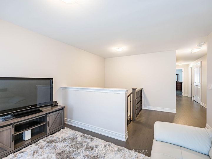 Photo 44 at 21 Goodview Drive, Wellington North, Brampton