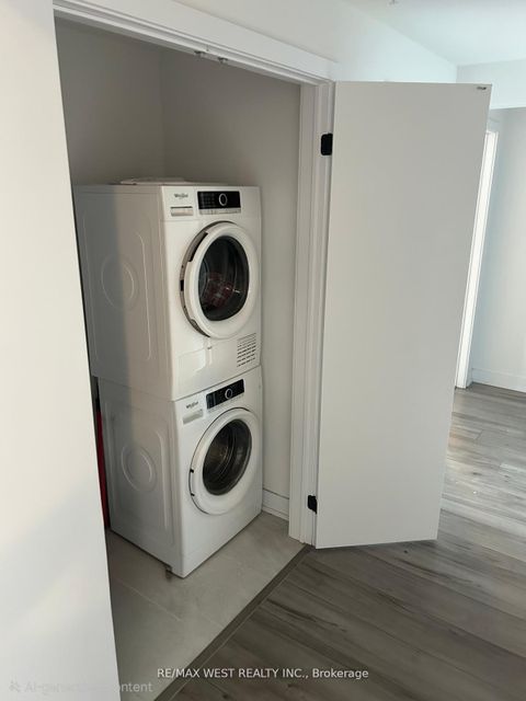 Photo 6 at 606 - 8 Culinary Lane, Rural Barrie Southeast, Barrie