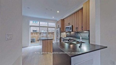 Photo 16 at 3879B Bloor Street W, City Centre West, Toronto