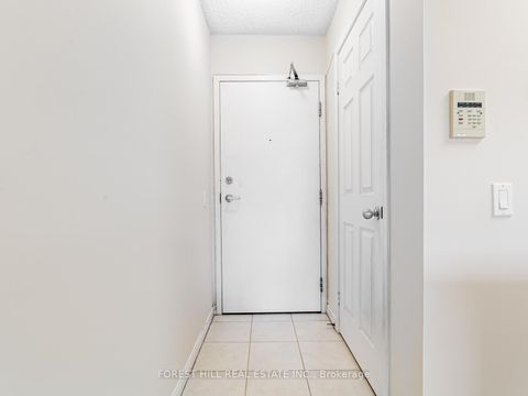 Photo 1 at 1501 - 30 Harrison Garden Boulevard, Willowdale East, Toronto