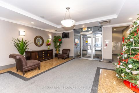 Photo 5 at 1004 - 2772 Keele Street, CFB, Toronto