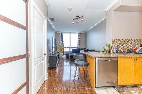 Photo 15 at 1004 - 2772 Keele Street, CFB, Toronto