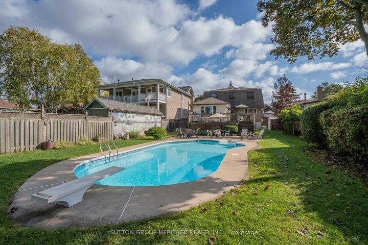 Photo 6 at 50 Poplar Road, Guildwood, Toronto