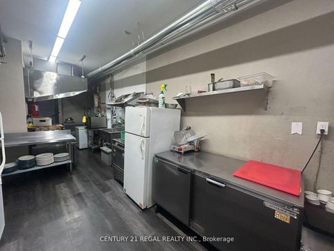 Photo 6 at 1183 Dundas Street W, Bellwoods, Toronto