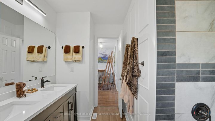 Photo 21 at 47 Livingstone Drive, Dundas, Hamilton