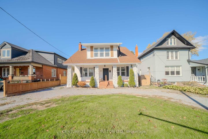 Photo 1 at 296 King Street E, Central, Oshawa