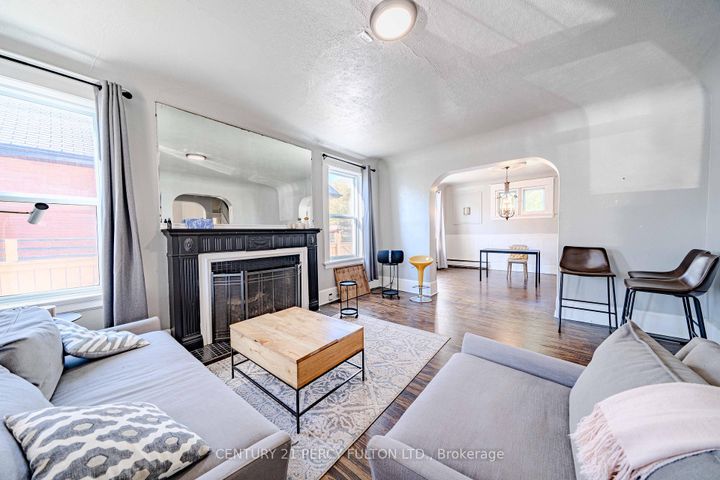 Photo 10 at 296 King Street E, Central, Oshawa