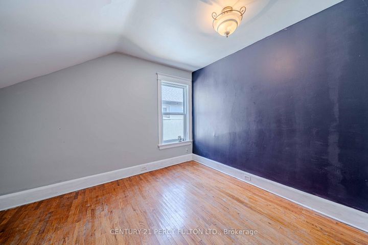 Photo 31 at 296 King Street E, Central, Oshawa