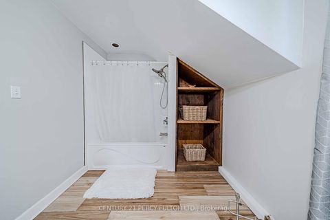 Photo 24 at 296 King Street E, Central, Oshawa