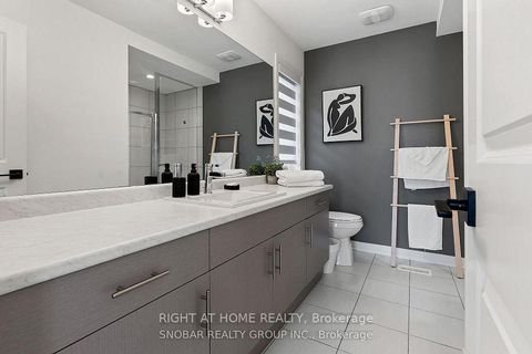 Photo 13 at 95 Shepherd Drive, Painswick South, Barrie