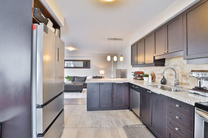 Photo 7 at 1133 Duignan Crescent, FO Ford, Milton