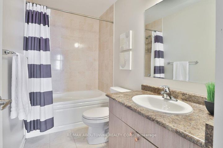 Photo 25 at 1133 Duignan Crescent, FO Ford, Milton