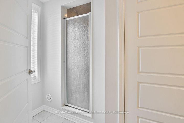 Photo 33 at 1133 Duignan Crescent, FO Ford, Milton