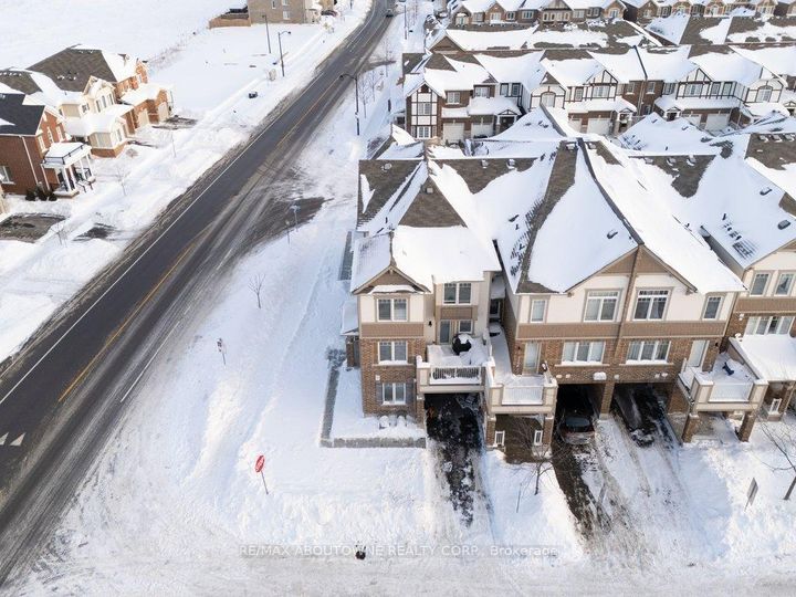 Photo 36 at 1133 Duignan Crescent, FO Ford, Milton