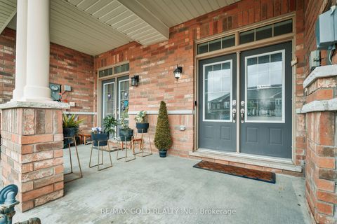 Photo 1 at 56 Snelgrove Crescent, West Bayfield, Barrie