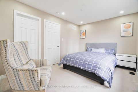 Photo 10 at 56 Snelgrove Crescent, West Bayfield, Barrie