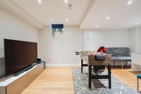 Photo 18 at 56 Snelgrove Crescent, West Bayfield, Barrie