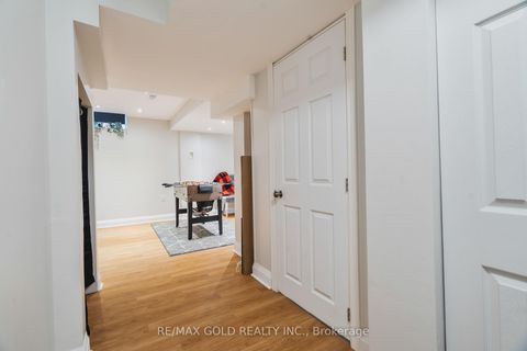 Photo 20 at 56 Snelgrove Crescent, West Bayfield, Barrie