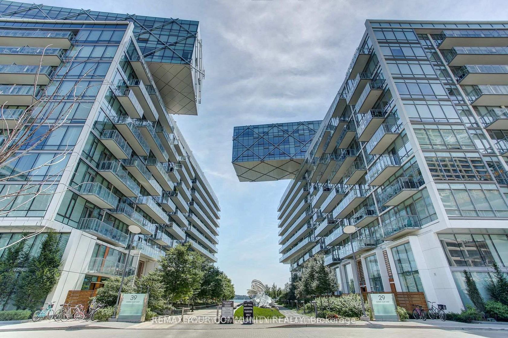 1109 - 39 Queens Quay E, Waterfront Communities C8, Toronto photo number 2