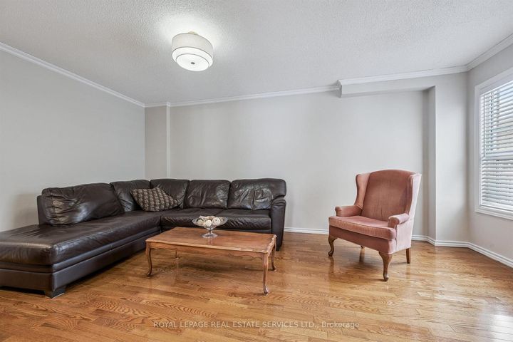 Photo 6 at 236 O'Donoghue Avenue, RO River Oaks, Oakville