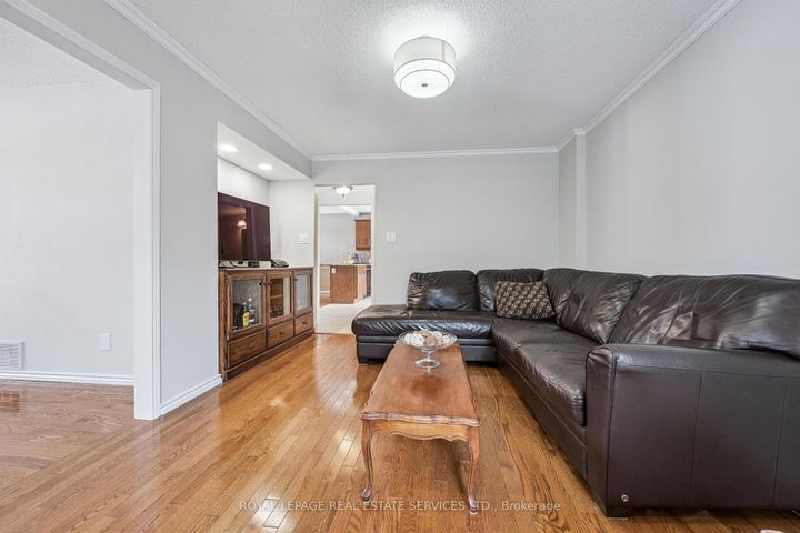 Photo 7 at 236 O'Donoghue Avenue, RO River Oaks, Oakville