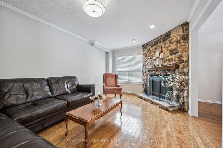 Photo 8 at 236 O'Donoghue Avenue, RO River Oaks, Oakville